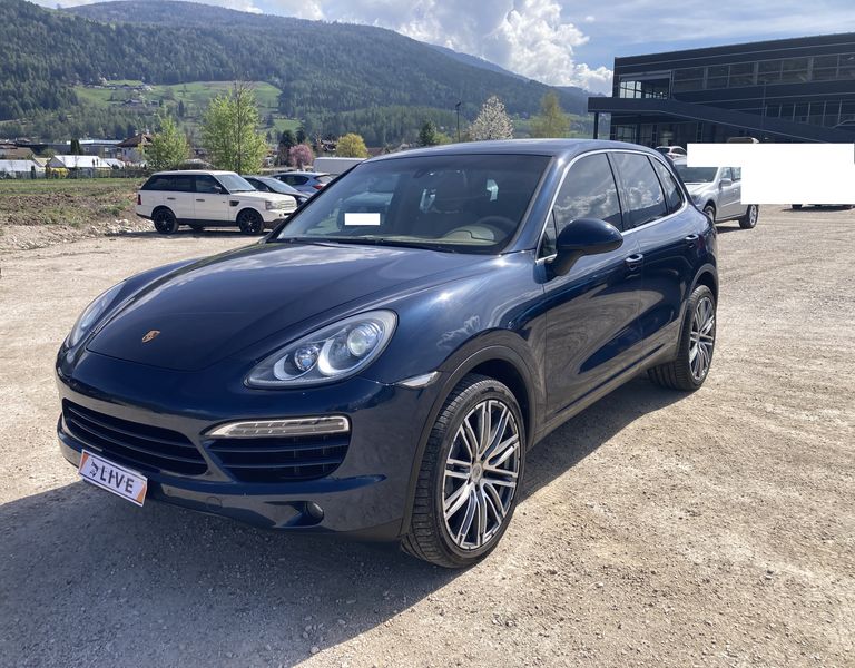 Porsche Cayenne Diesel — 1/8