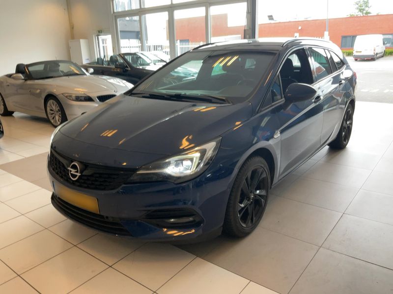 Opel Astra 1.2 Turbo — 1/8