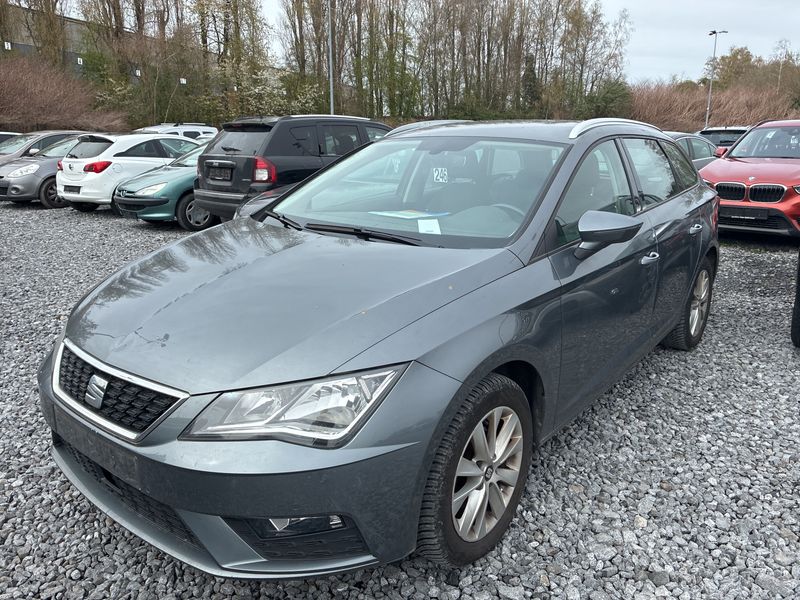 Seat Leon 1.2 TSI — фото 1