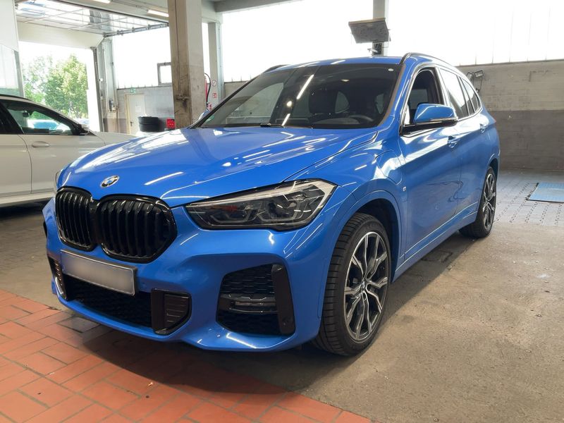 BMW X1 xDrive 25e — фото 1