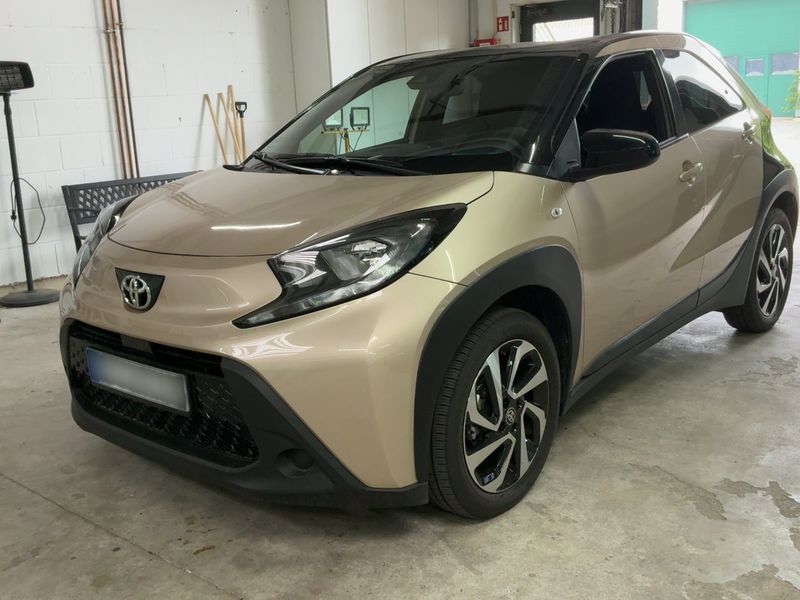 Toyota Aygo X 1.0 VVT-i — 1/8
