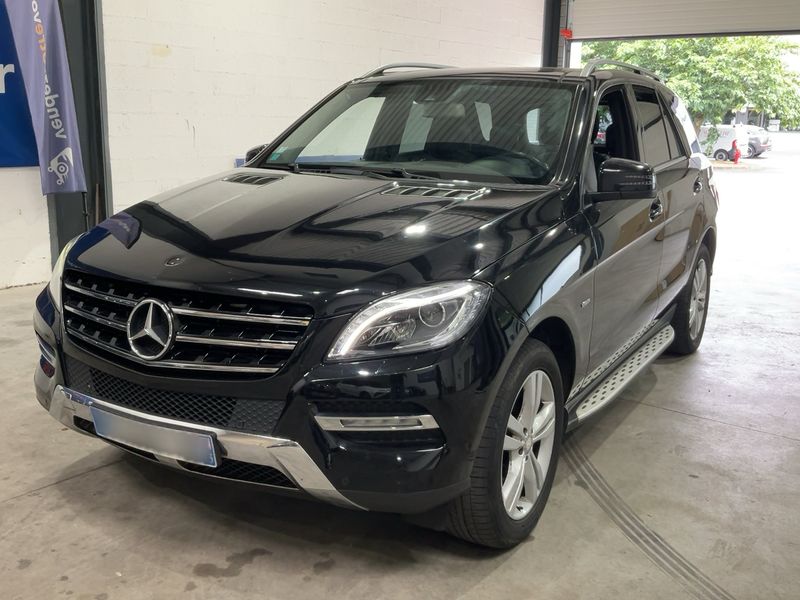 Mercedes-Benz M-Klasse ML 350 CDI — 1/8