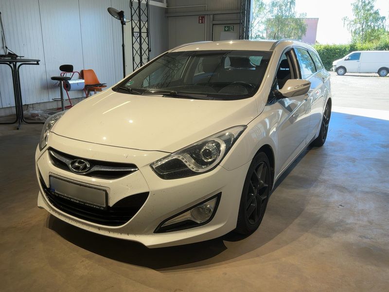 Hyundai i40 1.6 — 1/8