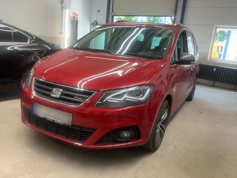 Seat Alhambra 2.0 TDI — 1/8