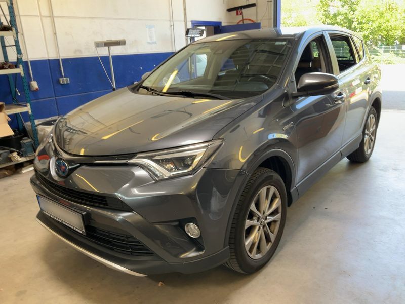Toyota RAV 4 2.5 Hybrid — 1/8