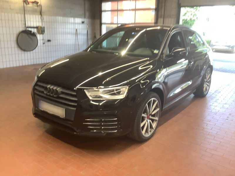 Audi Q3 2.0 TFSI — 1/8