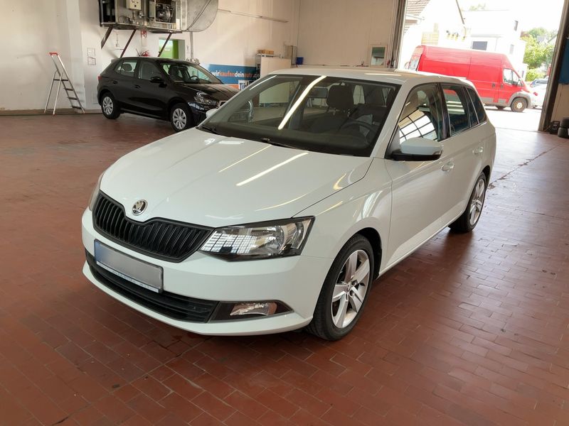 Skoda Fabia 1.2 TSI — 1/8