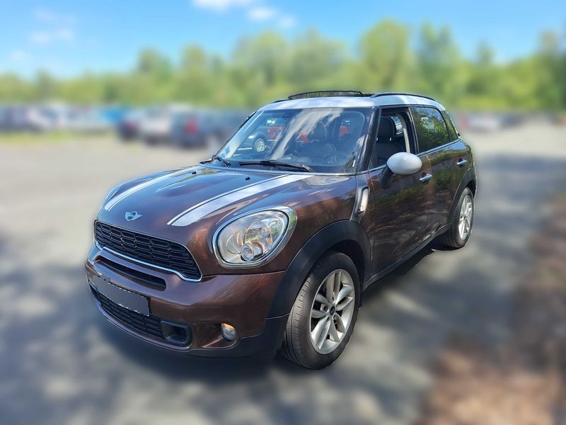 MINI Countryman Cooper SD — 1/8