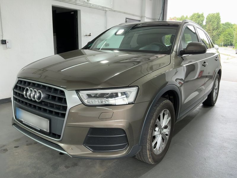 Audi Q3 2.0 TDI — 1/8