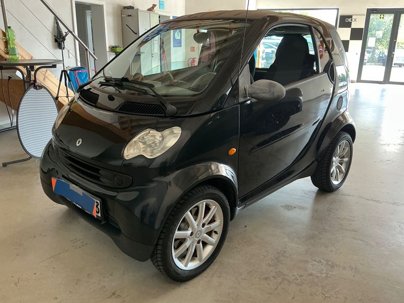 Smart fortwo 0.7 Turbo — фото 1