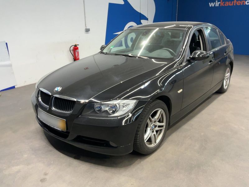 BMW 3er 320i — 1/8