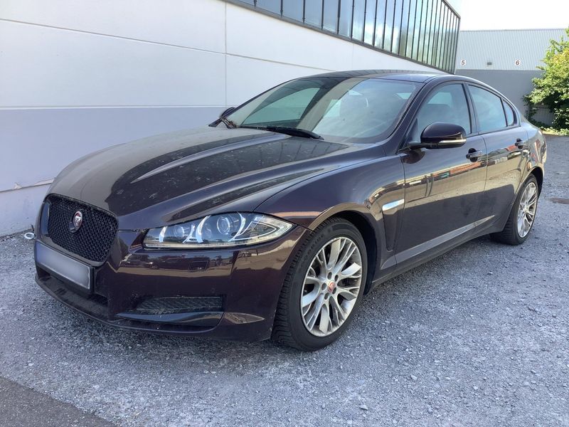 Jaguar XF 3.0 V6 Kompressor — 1/8