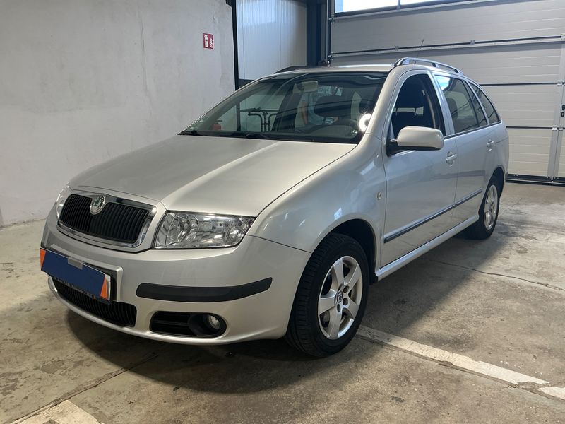 Skoda Fabia 1.4 — 1/8