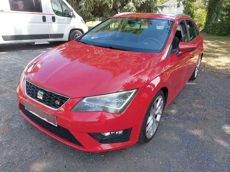 Seat Leon 1.4 TSI ACT — фото 1
