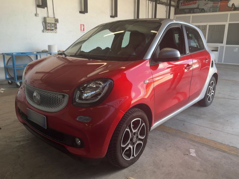 Smart forfour 1.0 — 1/8