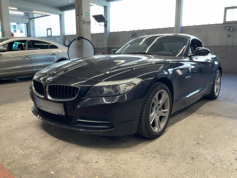 BMW Z4 sDrive 23i — 1/8