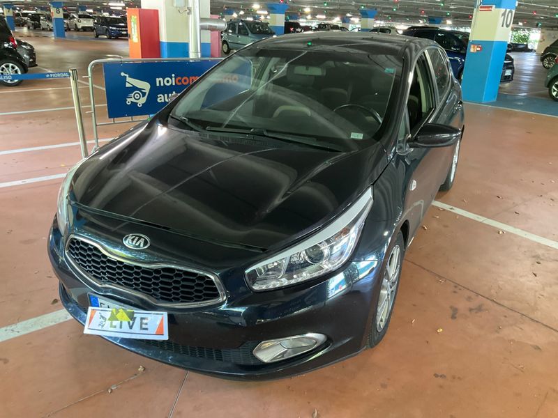 Kia cee'd 1.6 CRDi — 1/8