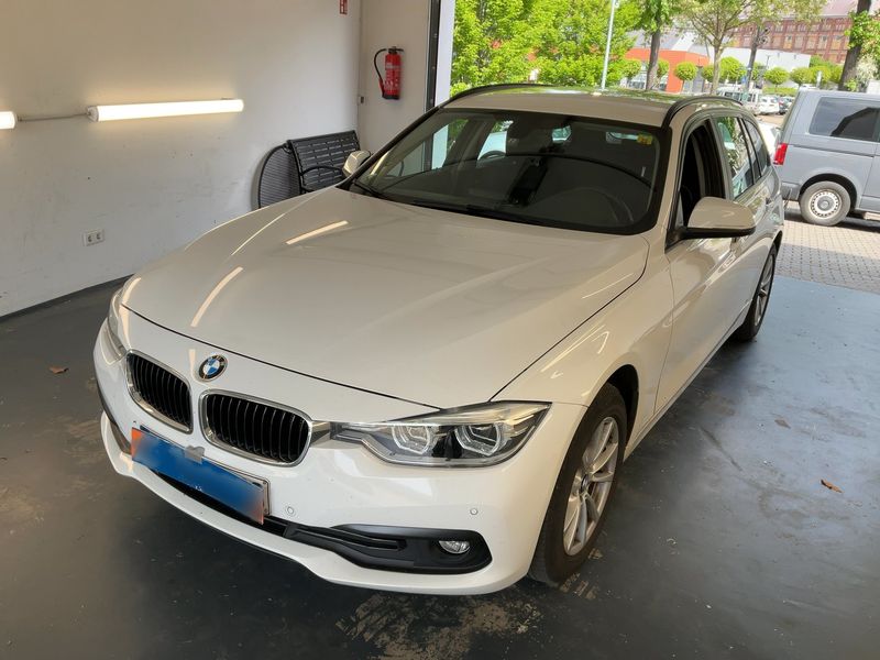 BMW 3er 318d — фото 1
