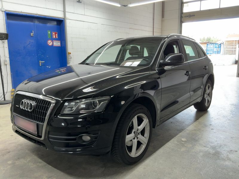 Audi Q5 2.0 TDI — 1/8