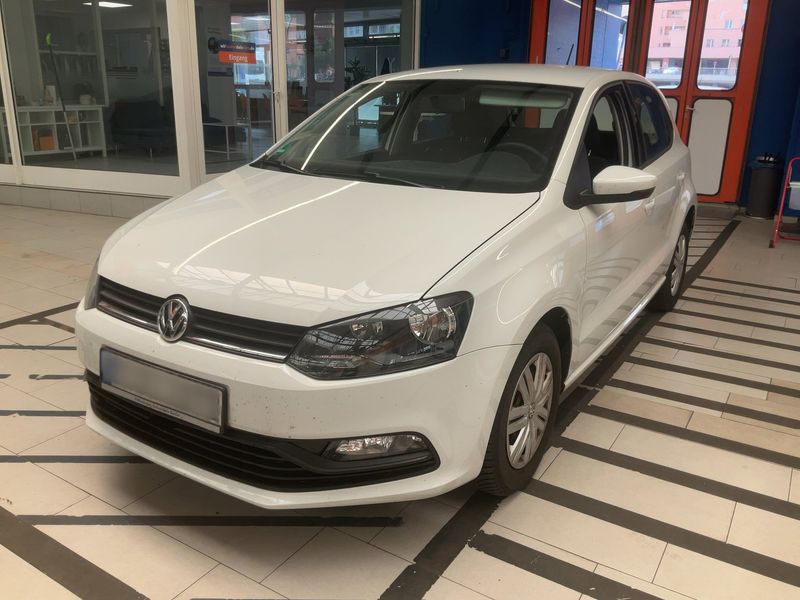 Volkswagen Polo 1.0 — 1/8