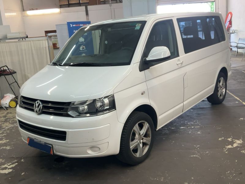 Volkswagen T5 Caravelle 2.0 TDI — фото 1