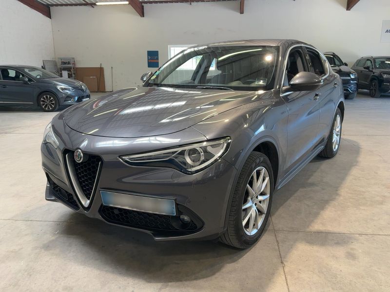 Alfa Romeo Stelvio 2.2 JTDM — 1/8