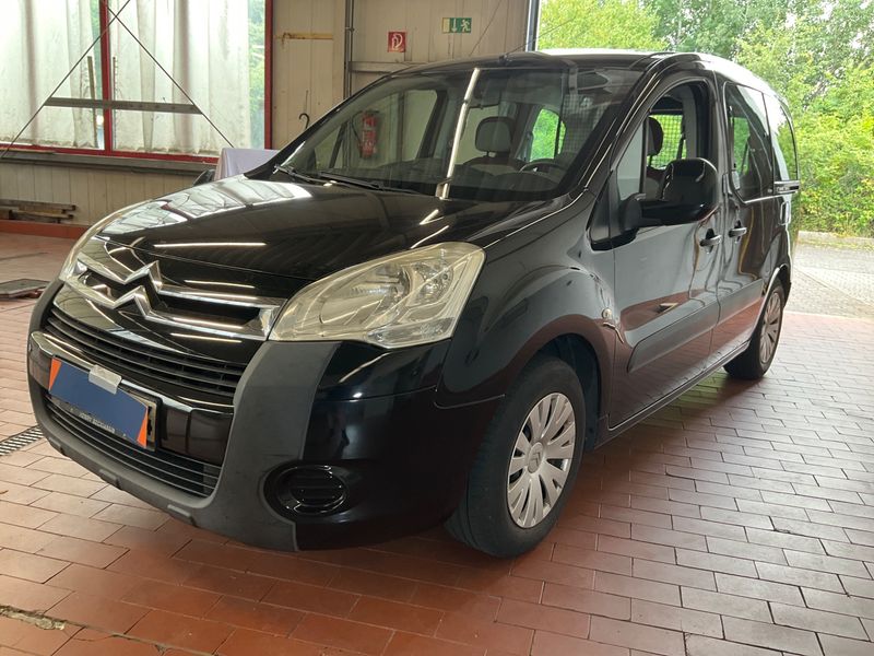 Citroen Berlingo 1.6 HDi — 1/8