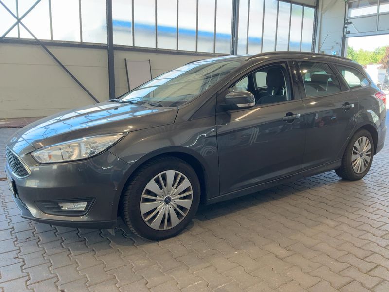 Ford Focus 1.0 EcoBoost — 1/8