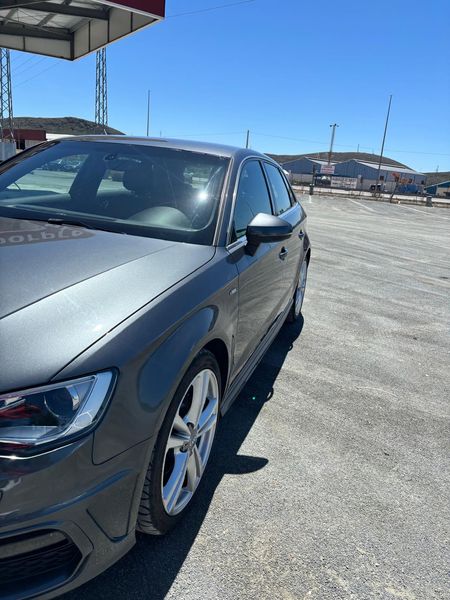 Audi A3 Sportback 2.0 TDI — 1/8
