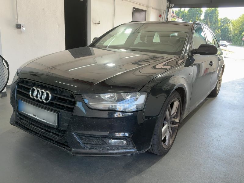 Audi A4 2.0 TDI — 1/8