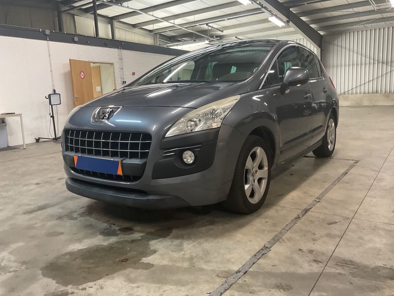 Peugeot 3008 1.6 THP — 1/8