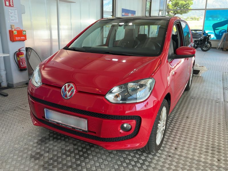 Volkswagen up! 1.0 EcoFuel — фото 1