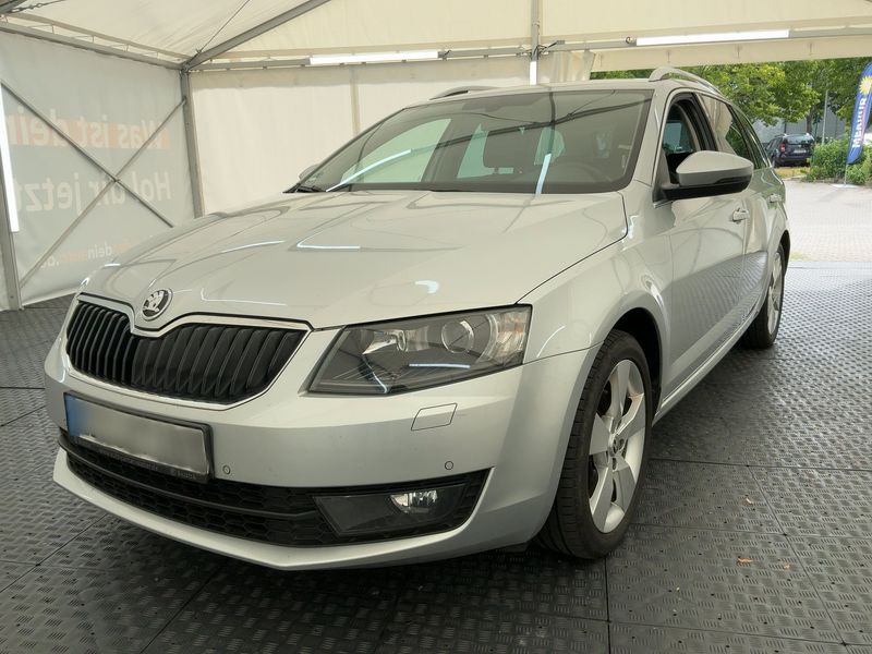 Skoda Octavia 2.0 TDI — 1/8