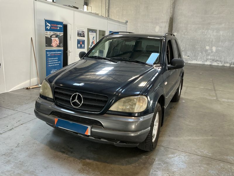 Mercedes-Benz M-Klasse ML 270 CDI — фото 1