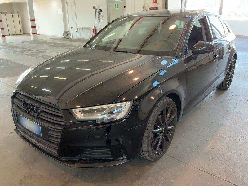 Audi A3 Sportback 35 TFSI — 1/8