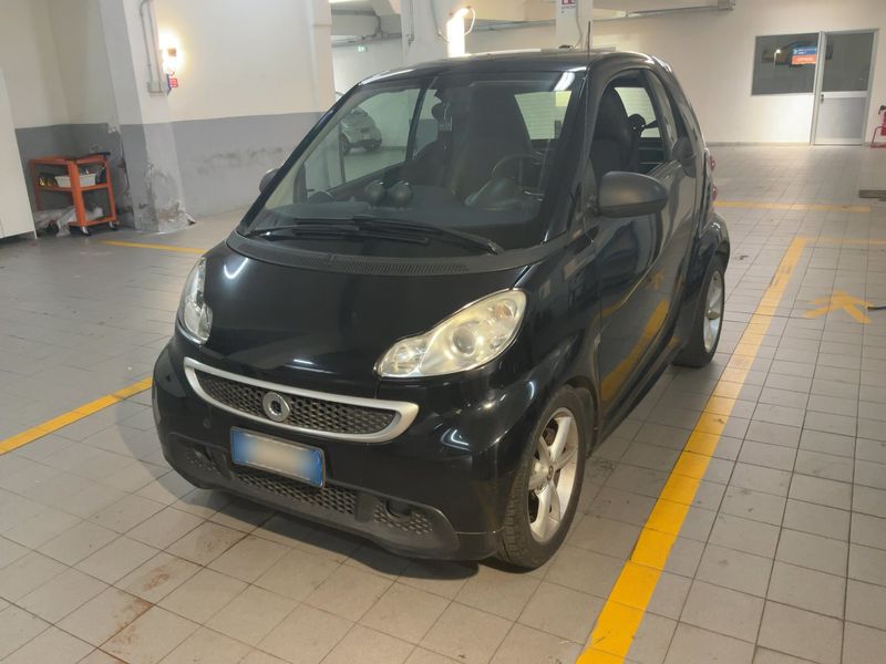 Smart fortwo 1.0 — 1/8