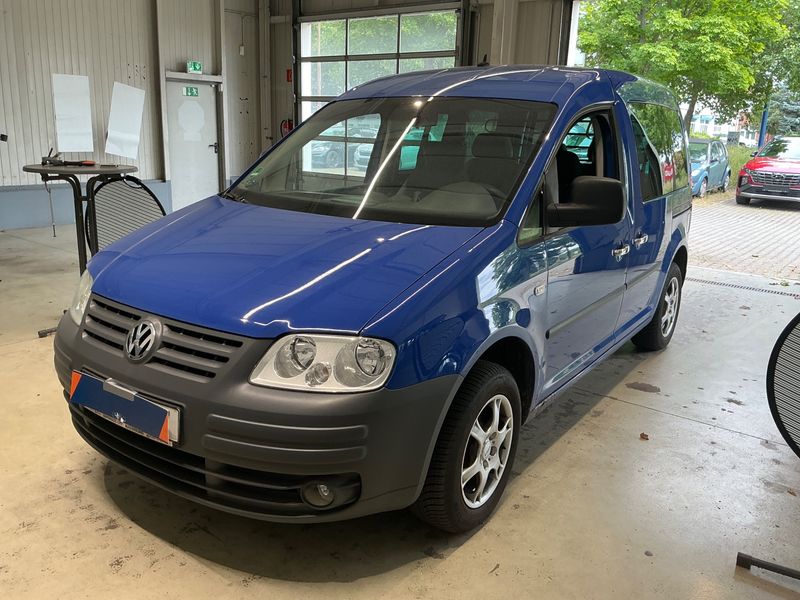 Volkswagen Caddy 1.6 — 1/8