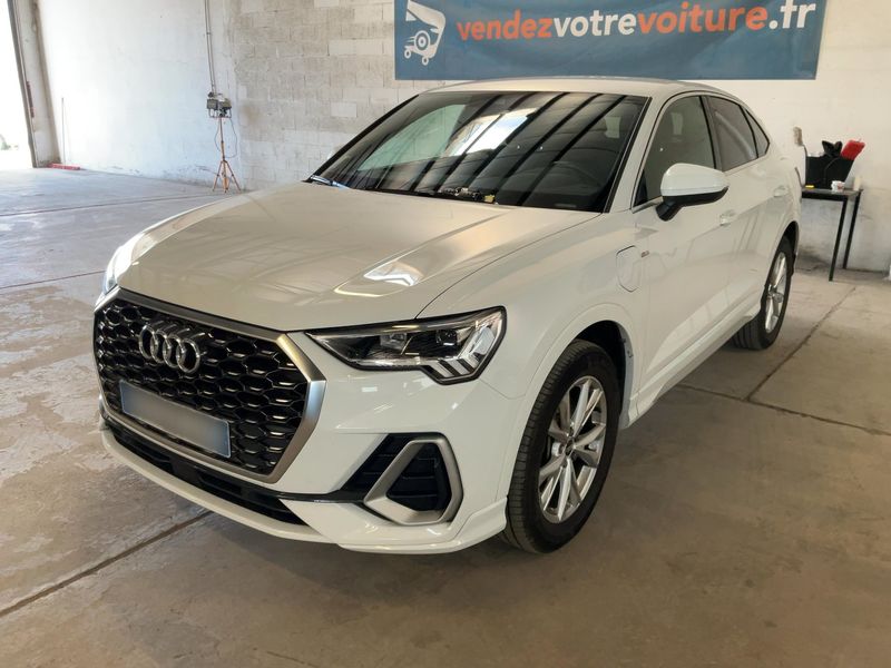 Audi Q3 Sportback 45 TFSIe — 1/8