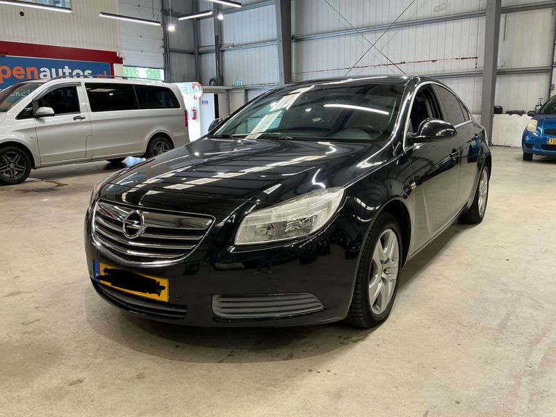 Opel Insignia 1.6 Turbo — фото 1