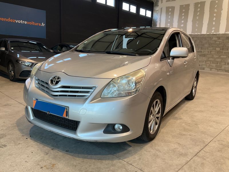 Toyota Verso 2.0 D-4D — 1/8