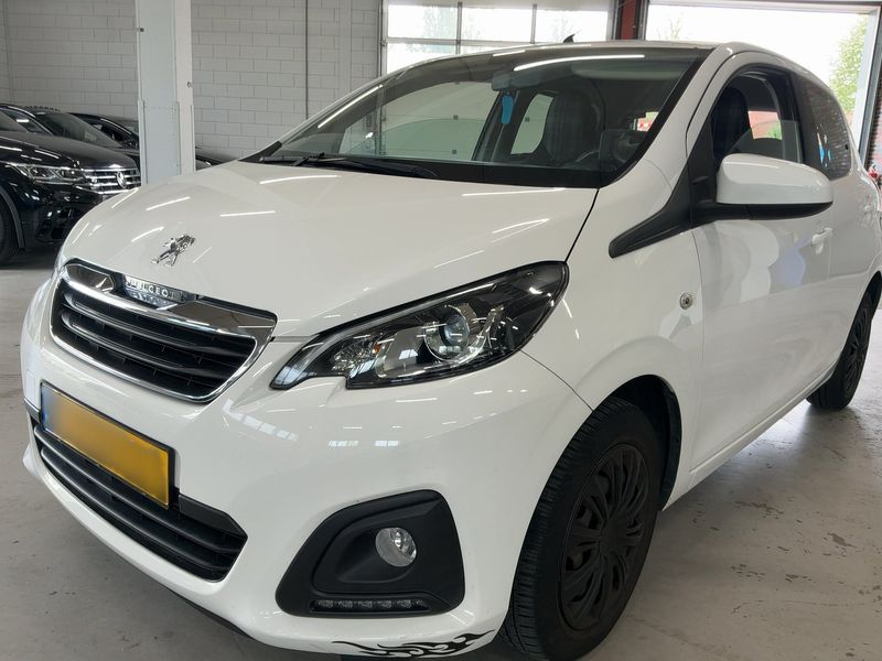 Peugeot 108 1.0 VTi — 1/8