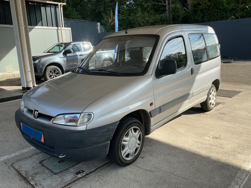 Peugeot Partner 1.9 Diesel — фото 1