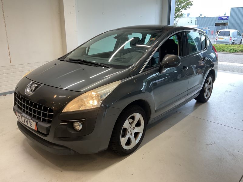 Peugeot 3008 1.6 — 1/8