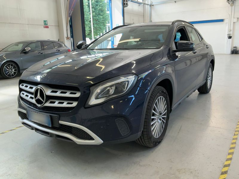 Mercedes-Benz GLA-Klasse GLA 180 d — 1/8