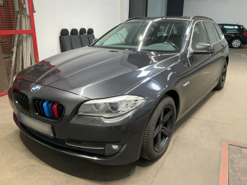 BMW 5er 523i — фото 1