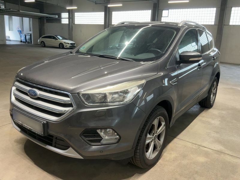 Ford Kuga 1.5 TDCi — фото 1