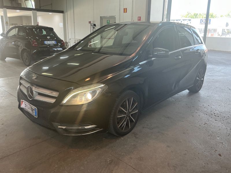 Mercedes-Benz B-Klasse B 180 CDI — 1/8