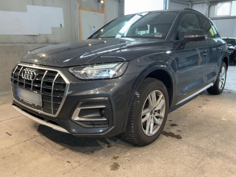 Audi Q5 40 TDI Mild-Hybrid — 1/8
