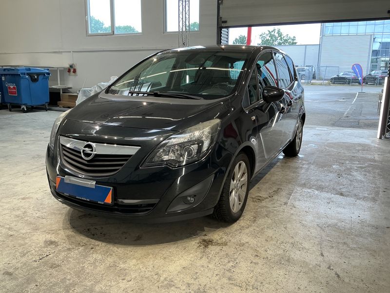 Opel Meriva 1.4 Turbo — фото 1