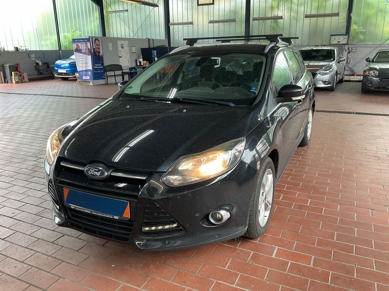 Ford Focus 2.0 TDCi — фото 1